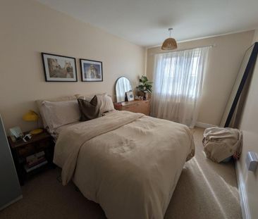 3 bedroom terraced house to rent - Photo 6