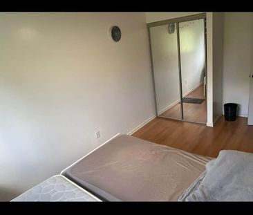 For Lease - 10 Angus Road Unit# 73, Hamilton, Ontario - Photo 5