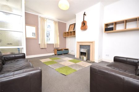 36, New Park Street, Morley, Leeds, West Yorkshire, LS27 0PS - Photo 5