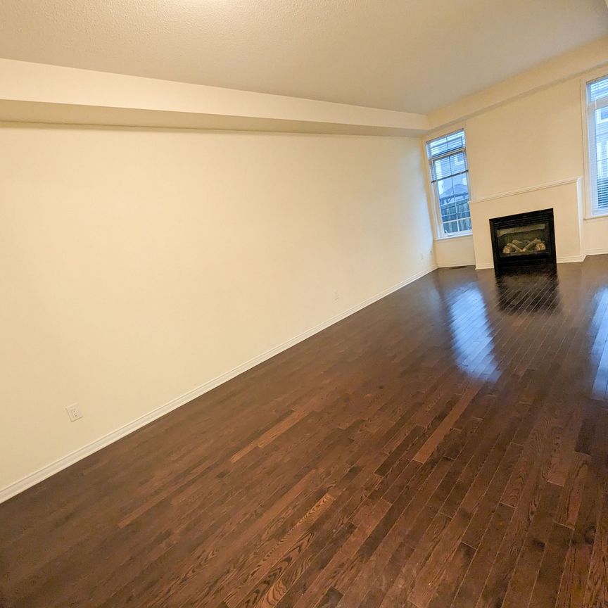 For Lease - 113 Lochnaw Private, Barrhaven, Ontario - Photo 1