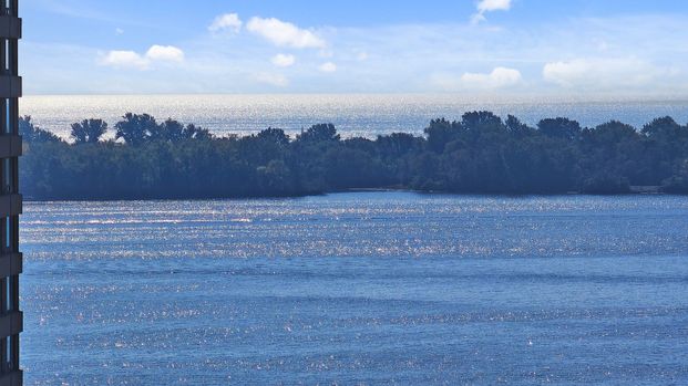 For Lease - 33 Bay Street Unit# 1708, Toronto, Ontario - Photo 1