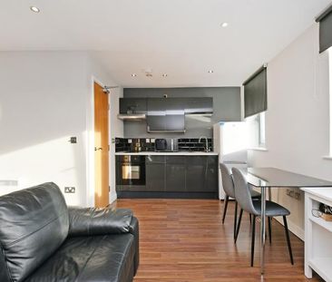 Student Apartment 0 bedroom, City Centre, Sheffield - Photo 5