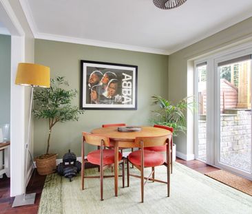 3 Bedroom - Photo 6
