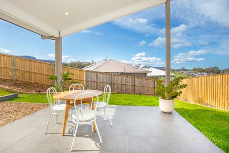 Modern Duplex Living: Settle In Before Christmas! - Photo 2