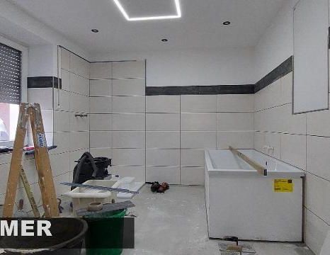 neu saniert, mit Garage und Terrasse und Lichtkonzept - Photo 1