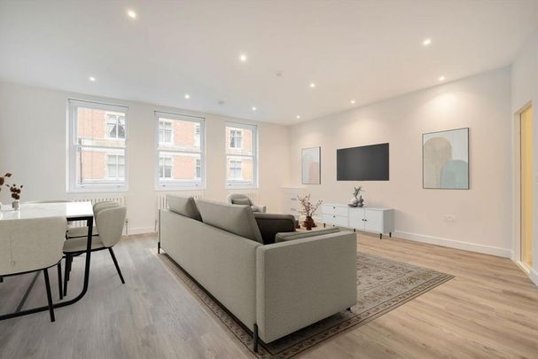 4 bedroom flat to rent - Photo 1