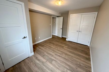 For Lease - 1277 Commissioners Road Unit# 202, London South, Ontario - Photo 4