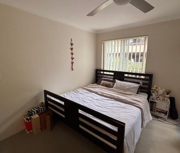 Chatswood - Photo 2