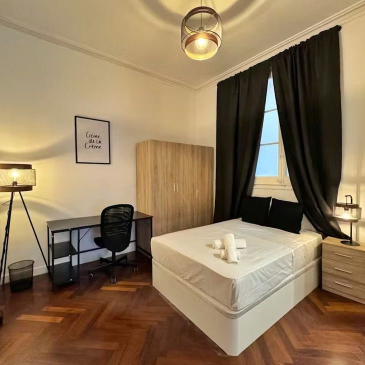 Carrer de Pau Claris, Barcelona, Catalonia 08009 - Photo 1