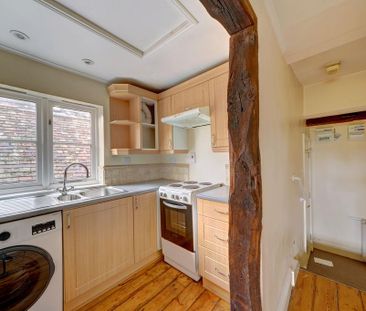 1 bedroom flat to rent - Photo 3