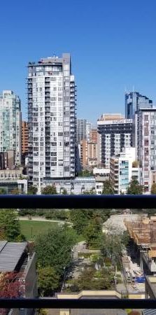 1 Bedroom Suite + Den in Yaletown - Photo 1