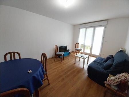 Location Appartement 2 pièces 50m² ORLEANS 45100 - Photo 2