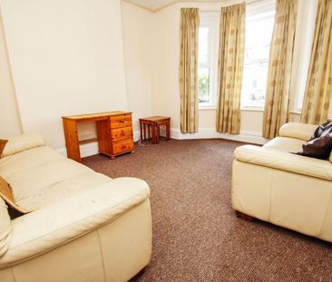 Winton, Bournemouth - Photo 1