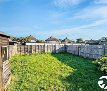 2 bedroom maisonette to rent - Photo 3