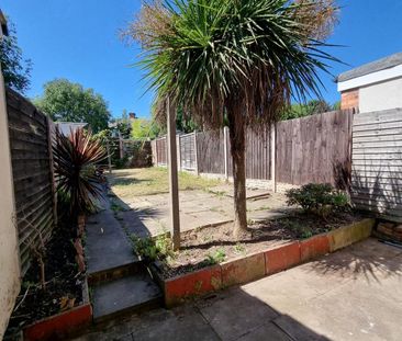 2 bedroom house to rent - Photo 4