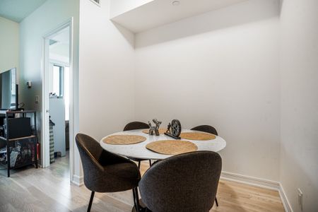 For Lease - 9201 Yonge Street Unit# 1111, Richmond Hill, Ontario - Photo 5