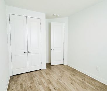 For Lease - 123 Leslie Richards Street, Markham, Ontario - Photo 6