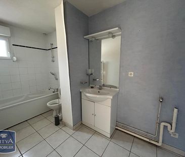 Location Maison 4 pièces 78m² HERICOURT 70400 - Photo 3