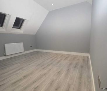 2 bedroom property to rent in Purley - Photo 3