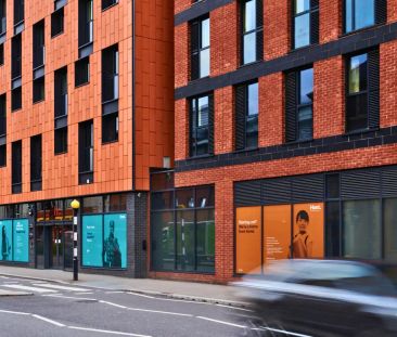 Penthouse Ensuite - Photo 5