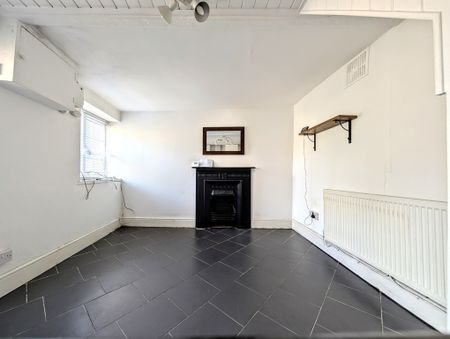 George Street, Pontyclun, Llantrisant - Photo 5