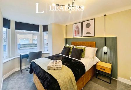 1 bedroom in a house share to rent - Photo 2