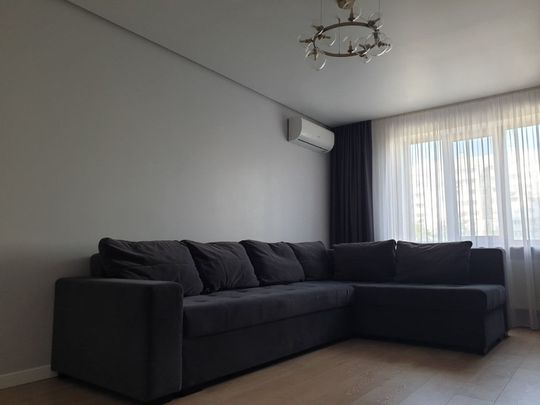 Apartament cu 4 camere de inchiriat in zona Bulgaria - Photo 1