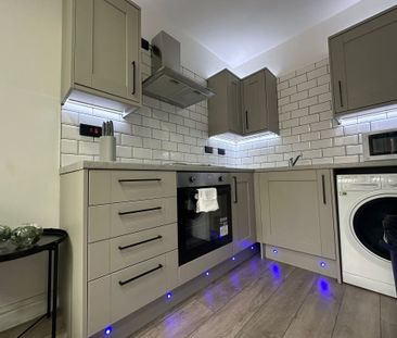 Markham Avenue, Leeds - Photo 4