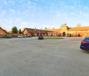 2 bedroom cottage to rent - Photo 2