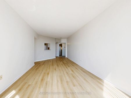 2903 5 Concorde Place - Photo 5