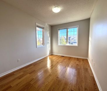 For Lease - 30 Venture Avenue, Richmond Hill, Ontario - Photo 6