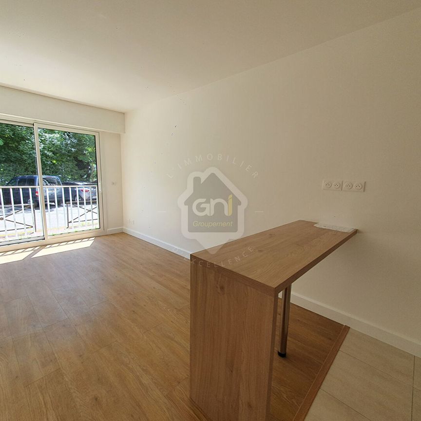 VERSAILLES MONTREUIL-Studio 27M²- RDC, - Photo 1