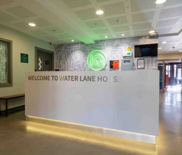 Bronze Studio - Photo 2