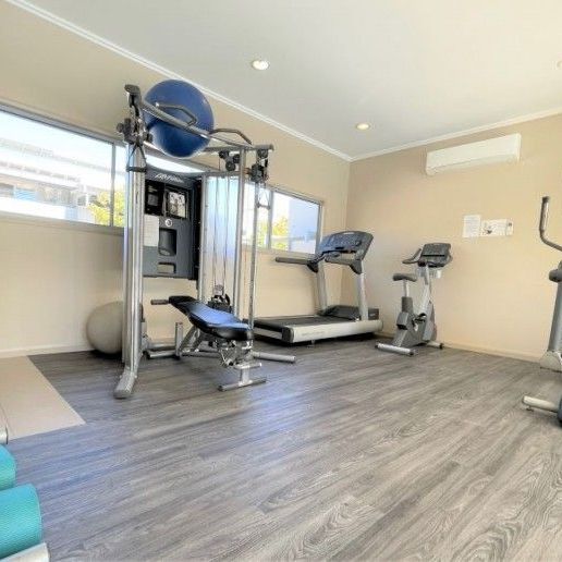 Perfect Presentation in a Prime Position - Photo 1