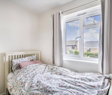 4 bedroom detached house to rent - Photo 5