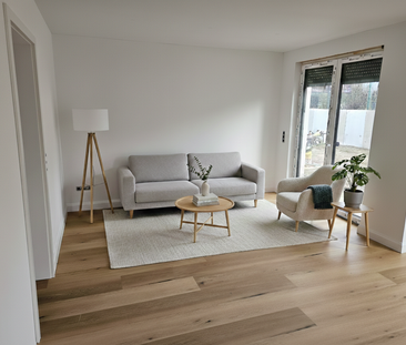 *** Sonnige 2 Zimmer Wohnung mit Garten, EBK und Stellplatz im Neub... - Photo 1