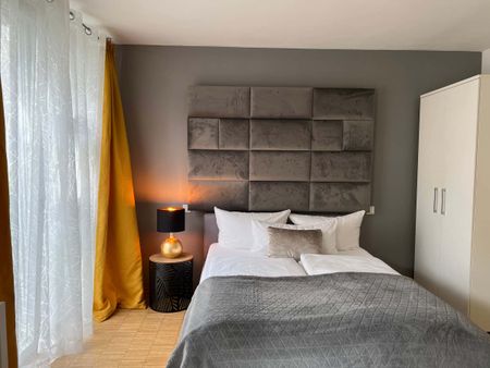 Apartment in Schmied-Kochel-Straße, München - Photo 5