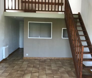 Arles proche centre T2 de 53m² avec mezzanine, - Photo 4