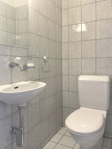 Wohnung an zentralster Lage! In Gehdistanz zur Bahnhofstrasse - Photo 5