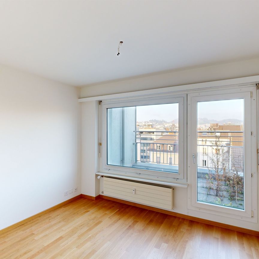 “Exklusive 4.5 Zimmer-Attikawohnung im Herzen von Luzern - Neustadt Quartier” - Foto 1