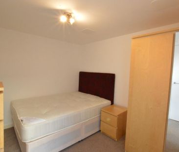 2 bedroom flat to rent - Photo 6