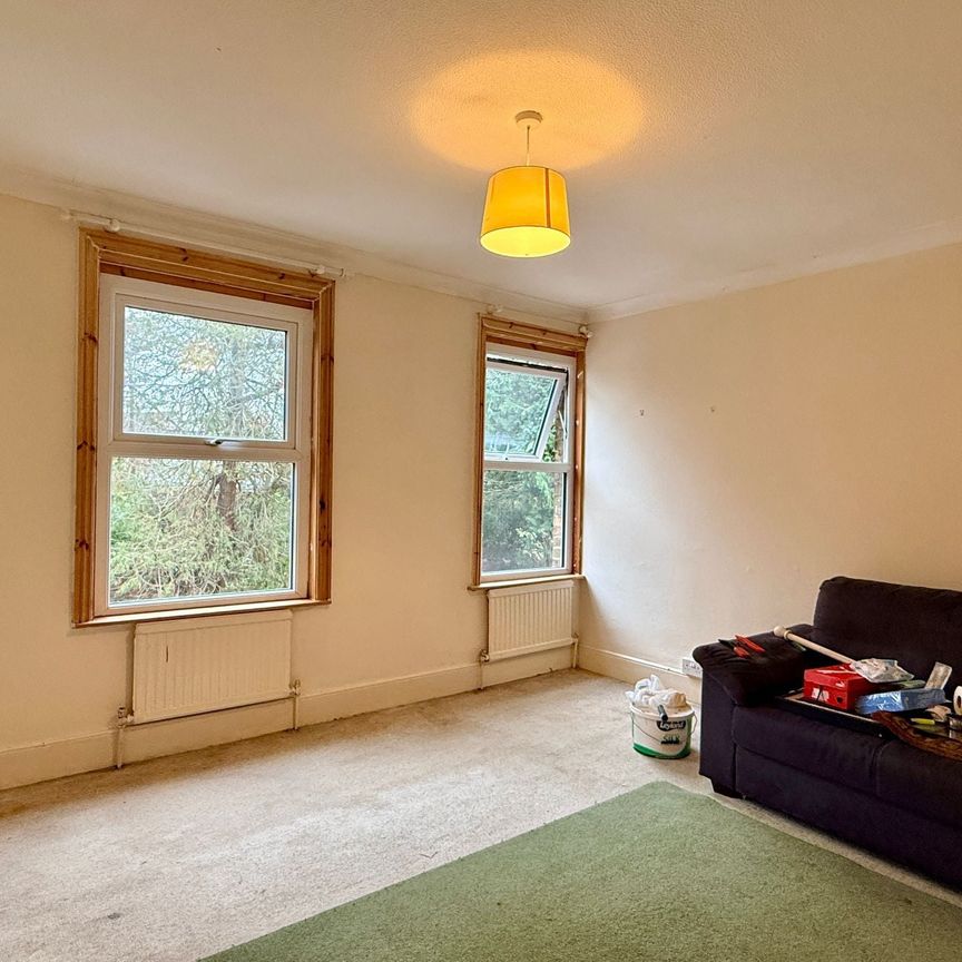 Staplegrove Road, Taunton - Photo 1