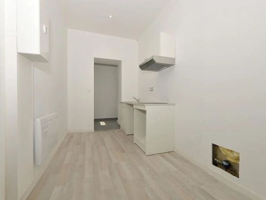 Location Appartement 1 pièces 24 m2 à Saint-Quentin - Photo 1