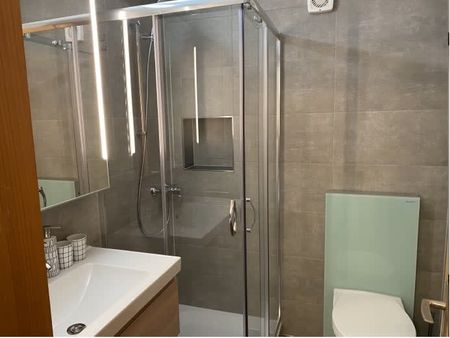 3 Zimmer, 80 m², 1. Stock - Photo 2