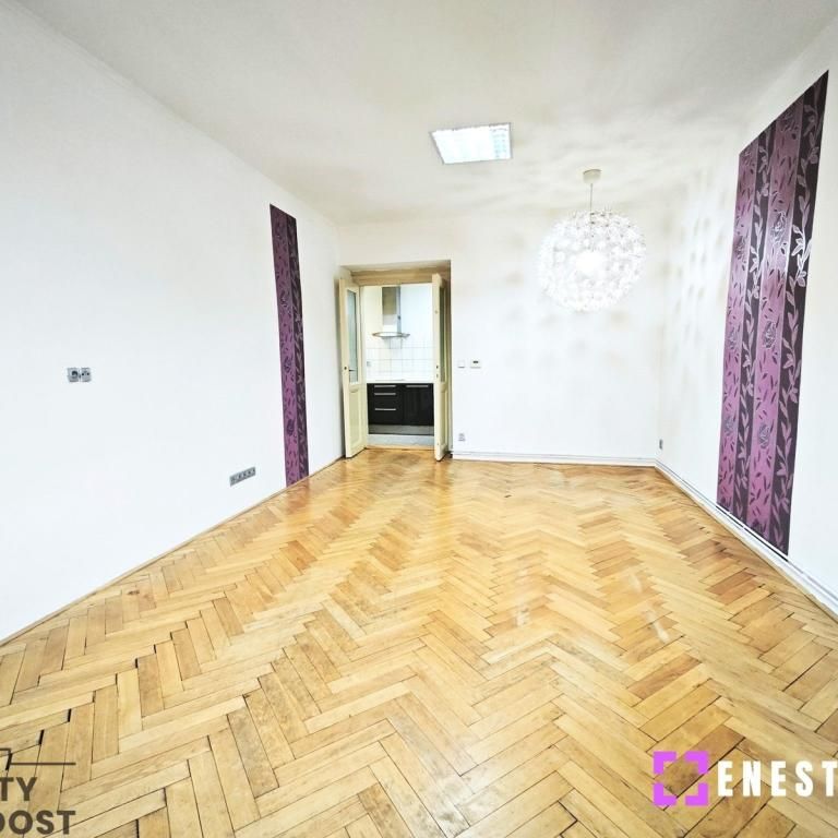 Pronájem bytu 2+1 54 m2 - Фото 1