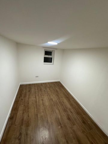 2 Bed Semi-Detached House, Katherine Road, E6 - Photo 2