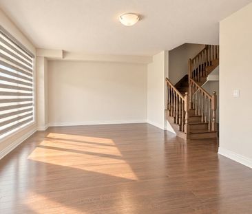 For Lease - 103 Mumbai Drive, Markham, Ontario - Photo 2