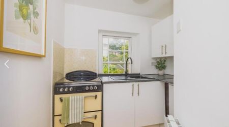 Studio Flat, Redland Road, BS6 - Photo 4