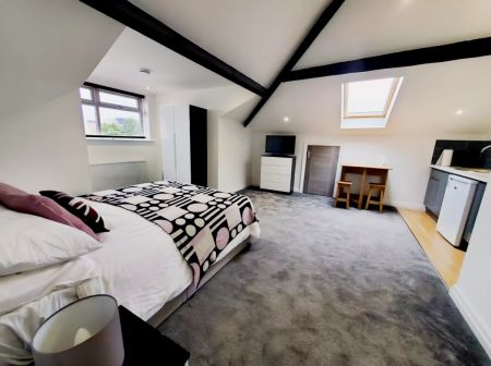 Executive Studio - Photo 2