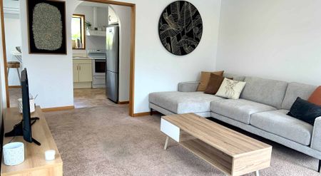 Renovated Immaculate Fully Furnished Home in Excellent Location! - Photo 5